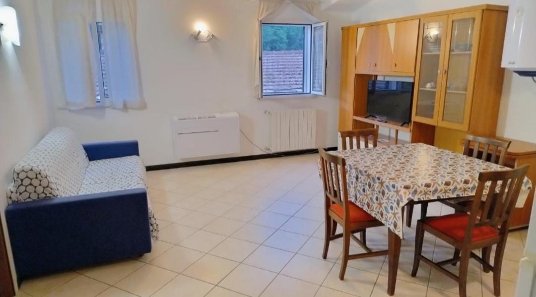 Apartmán Bilocale A 15 Min Da Alassio E Albenga Ranzo-Borgo Exteriér fotografie